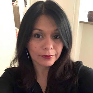 Meet your Posher, Claudia